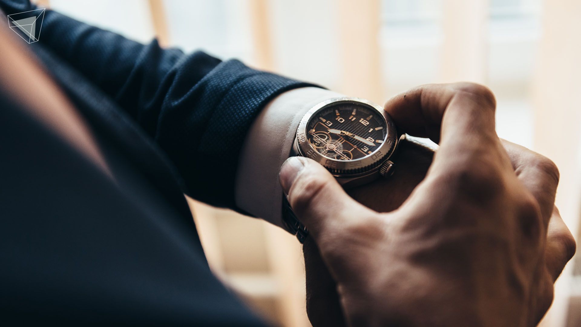 นาฬิกาผู้ชายแบรนด์ดังระดับโลกที่ครองใจชายหนุ่ม กับคุณค่าที่เหนือกาลเวลา